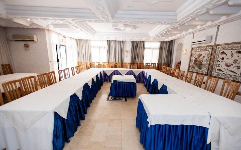 City Business Monastir Center Экстерьер фото